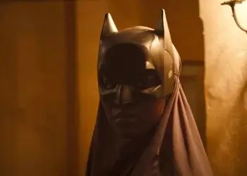 Aisha Can't Fly Away film.