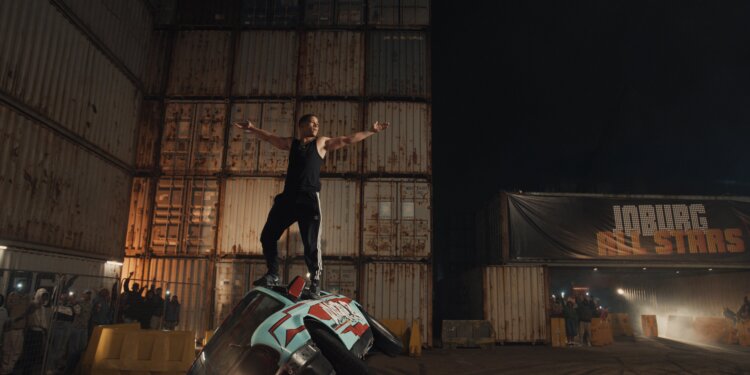 Cantona James in Canal+ and Showmax series Spinners season 2.